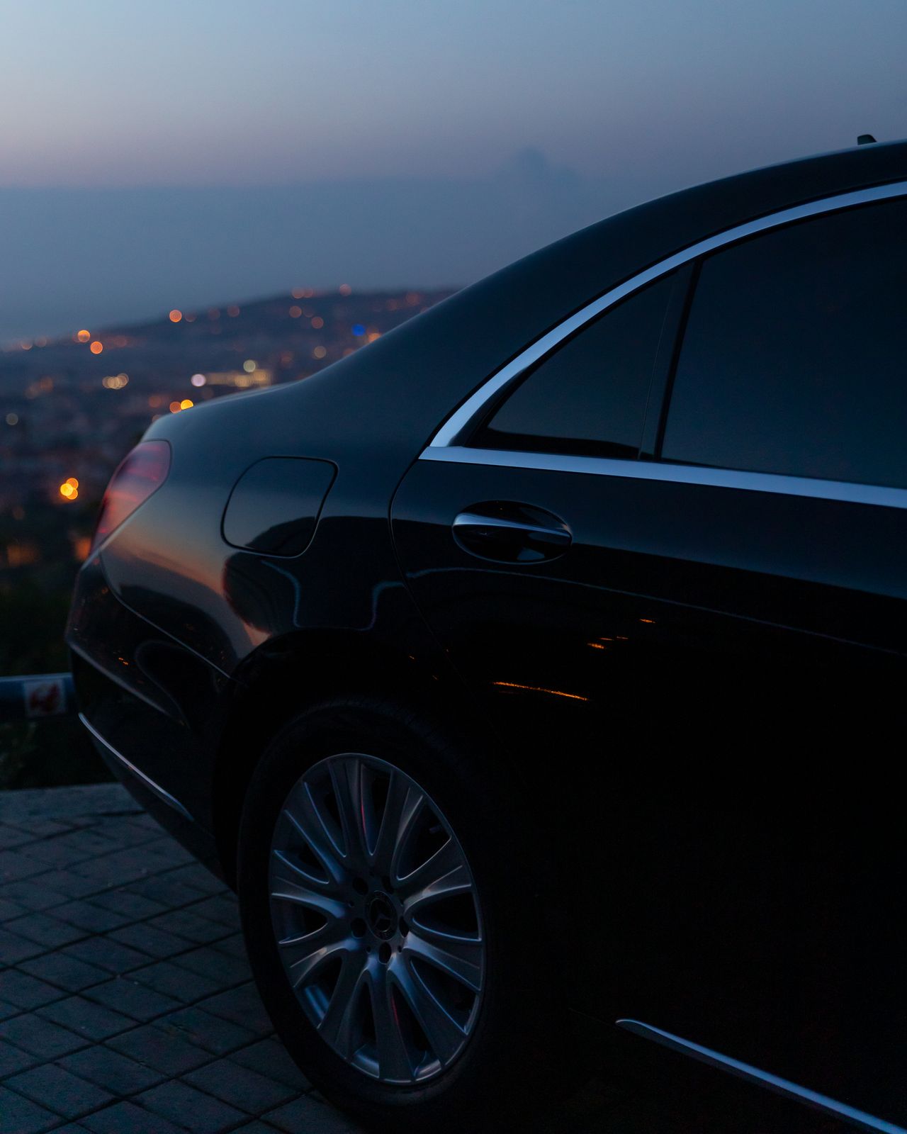 Manchester Airport to Leeds Chauffeur Transfer